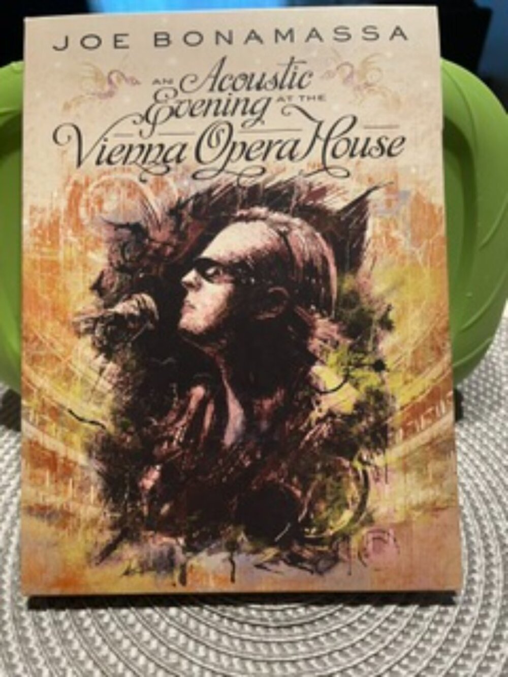 Joe Bonamassa 'An Acoustic Evening at the Vienna Opera House', 2 DVD/CD set
